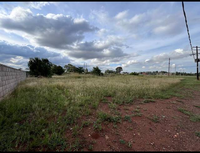 LAND FOR SALE IN HENLEY-ON-KLIP